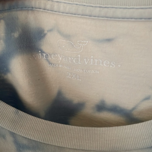 Vineyard Vines Tshirt - Picture 3 of 3